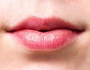 how to fix chapped lips fast
