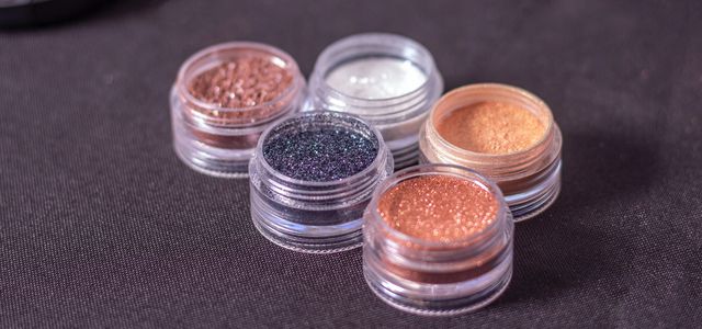 Mica in Makeup: The Problematic Mineral