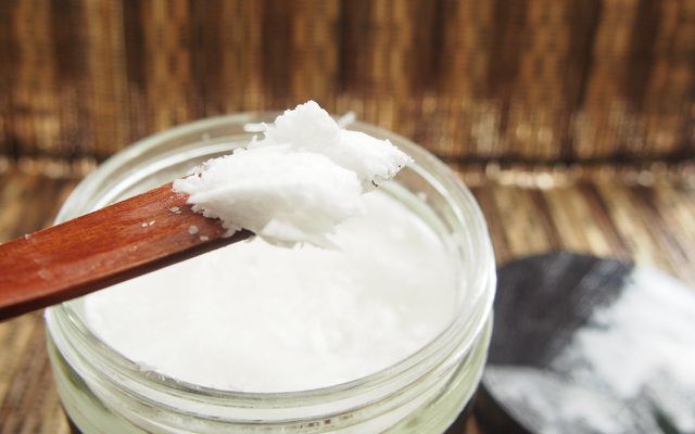 Coconut Oil for Dry Hands
