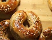 How to freeze bagels without plastic