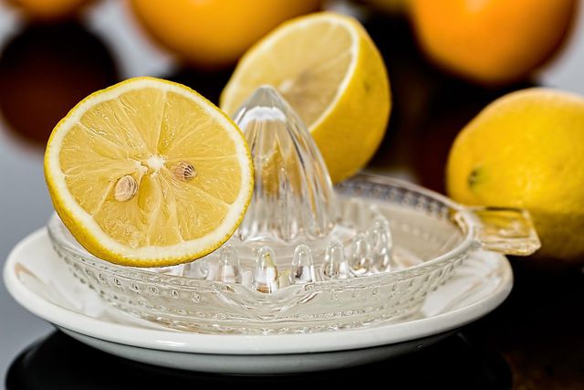 Lemon juice can bleach stretch marks.