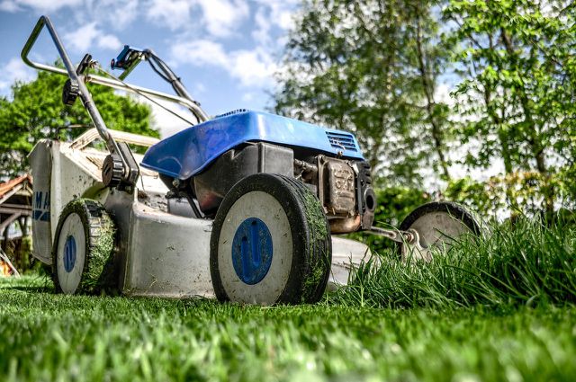 Grass clippings should be added into clay soil during the fall so that the nutrients will be available to plants in the spring.