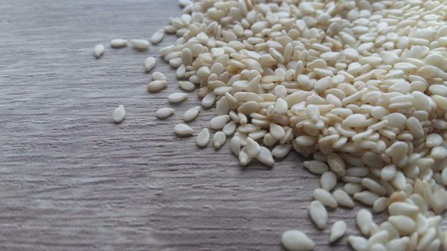 Sesame seeds have a slightly stronger taste, but can still substitute chia seeds in dishes like salads and granola.