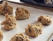how to clean cookie sheets