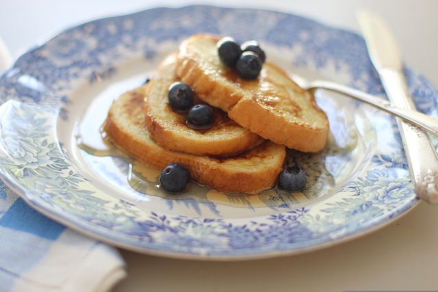French toast can be made using plant-based eggs.