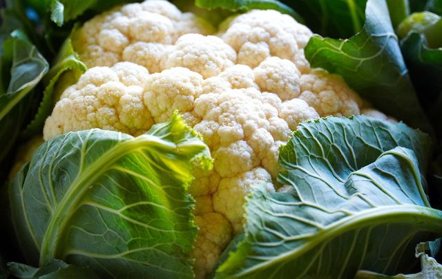Don't let your cauliflower leaves go to waste. Turn into a delicious appetizer instead.