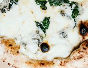 spinach and feta pizza