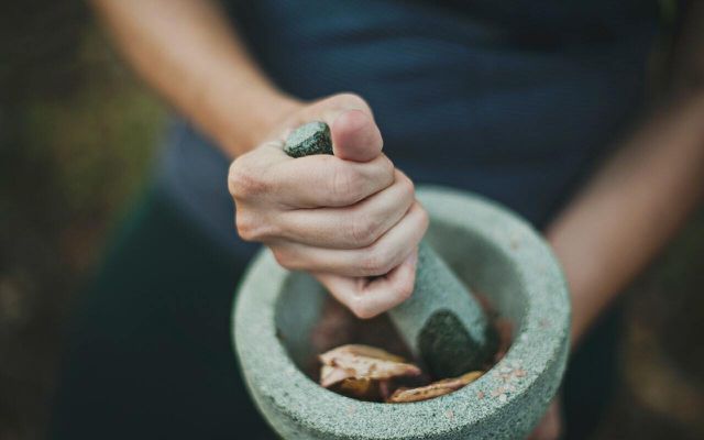 You'll want to use a pestle and mortar for best results. 