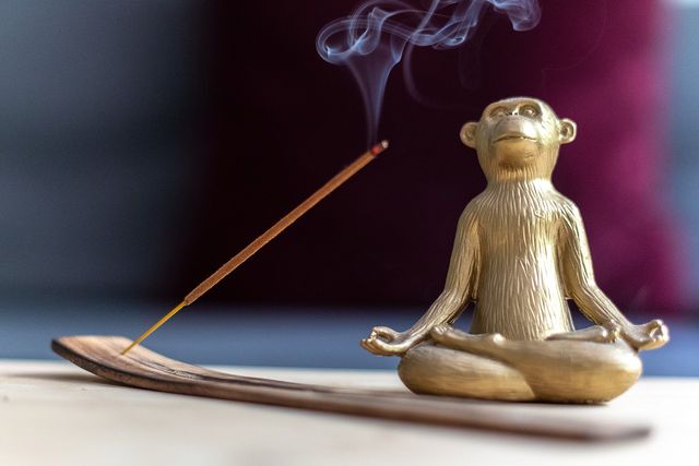 Incense has some benefits – but it still may be bad for you, if you use it without taking precautions.
