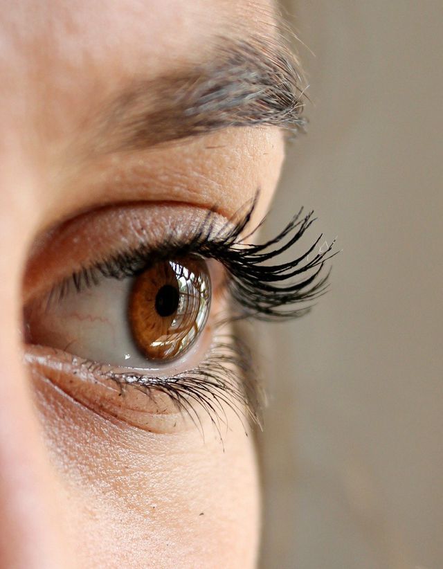 Simple proven remedies with sooth your itchy eyes most of the time.