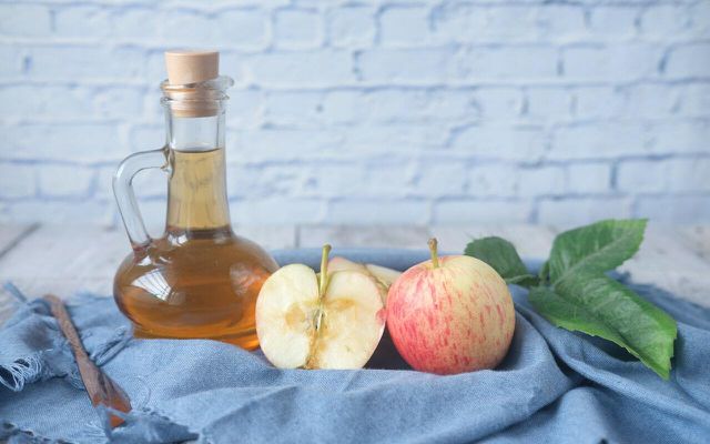 Use apple cider vinegar as a home remedy for blackheads by applying it  to your face. 