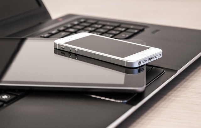 A functioning smartphone and laptop are essentials for most people these days – and unfortunately also great examples for planned obsolescence.