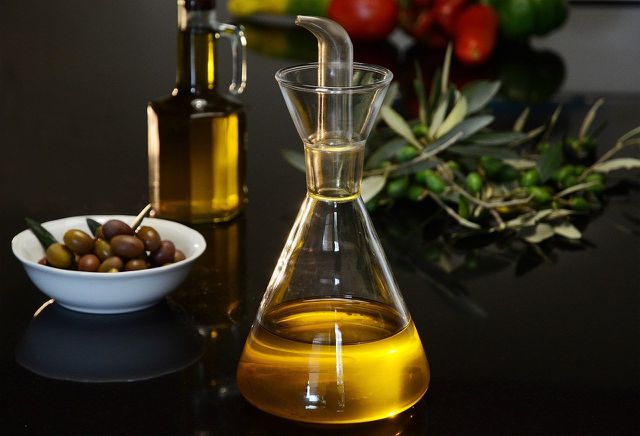 Here's how to find the most sustainably and ethically produced olive oil.