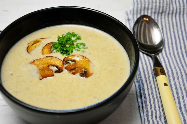 Reserve some of the mushrooms for topping your  vegan crockpot soup.