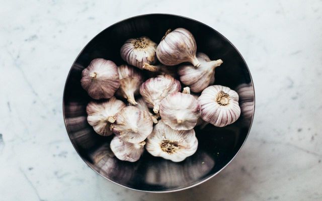 Use local and organic garlic for the best tasting homemade garlic salt. 