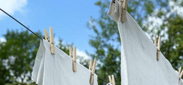 Natural laundry stripping recipe